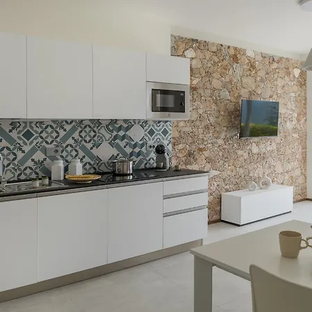 Serena アパート フィナーレ・リーグレ